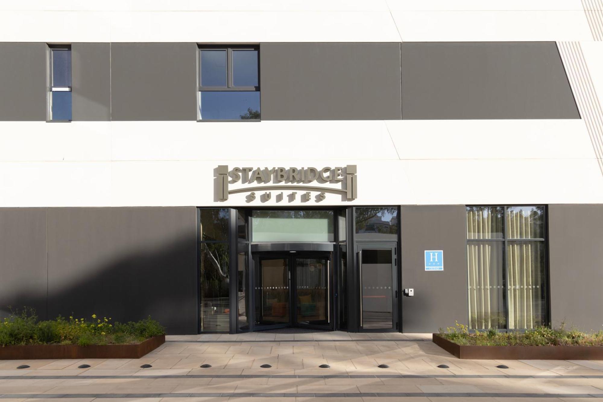 Staybridge Suites & Apartments Malaga By Ihg Luaran gambar